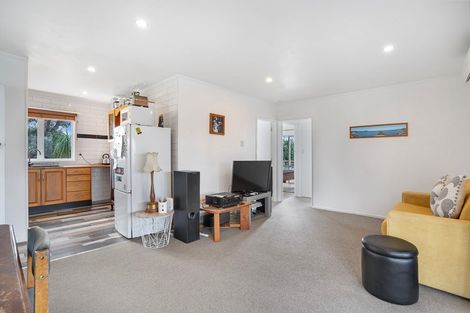 Photo of property in 125 Rehutai Road, Baylys Beach, Dargaville, 0377