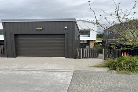 Photo of property in 10 Kapia Road, Westgate, Auckland, 0614