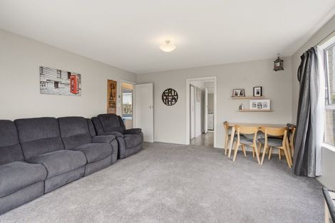 Photo of property in 4/122 Middlepark Road, Sockburn, Christchurch, 8042