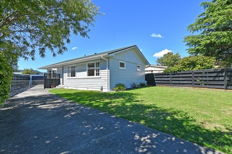 Photo of property in 4 Bailey Grove, Trentham, Upper Hutt, 5018