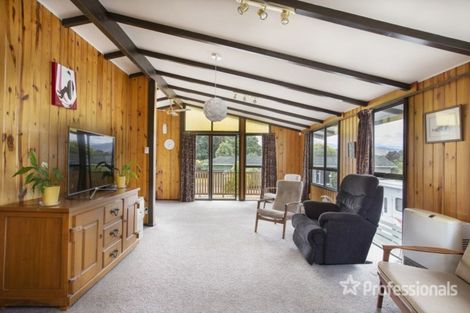 Photo of property in 69 Park Road, Carterton, 5713