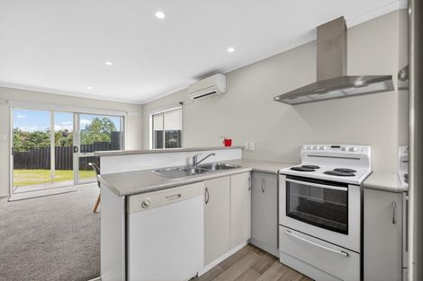 Photo of property in 104a Kingswood Road, Brookfield, Tauranga, 3110