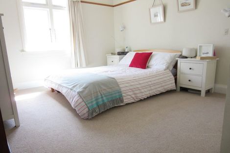 Photo of property in 25 Chamberlain Road, Karori, Wellington, 6012