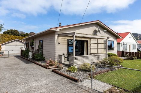 Photo of property in 5 Inverness Street, Dunollie, Runanga, 7803