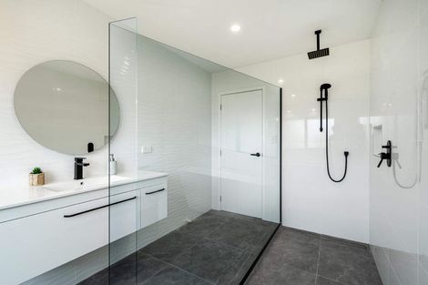 Photo of property in 164 Pooks Road, Swanson, Auckland, 0612