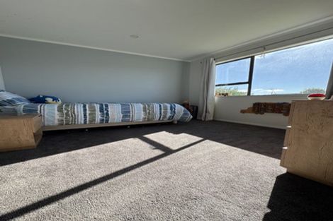 Photo of property in 210b Staithes Drive South, Whitby, Porirua, 5024