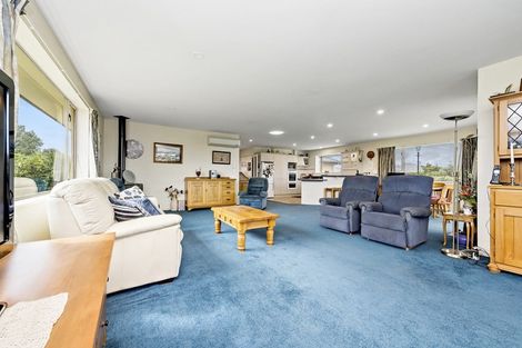 Photo of property in 4 Devon Crescent, Darfield, 7510