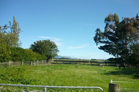 Photo of property in 52 Timaru Road, Waimate, 7924