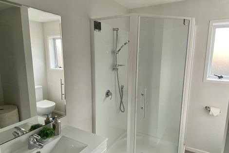 Photo of property in 3 Cornwall Street, Te Atatu South, Auckland, 0610