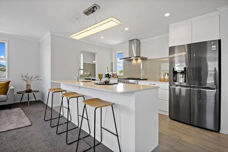 Photo of property in 15 Bellenden Crescent, Pokeno, 2402