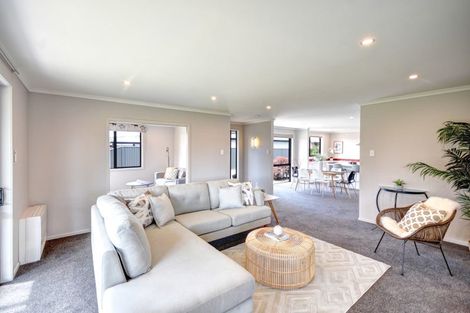 Photo of property in 47 Silver Springs Boulevard, Mosgiel, 9024