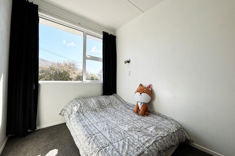 Photo of property in 32 Mark Avenue, Paparangi, Wellington, 6037