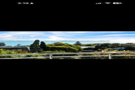 Photo of property in 25 Coates Road, Cockle Bay, Auckland, 2014