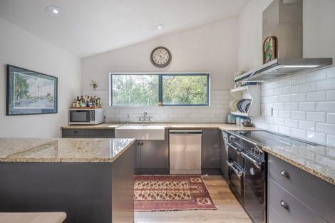 Photo of property in 28 Onuku Road, Akaroa, 7520