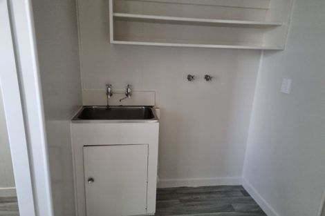 Photo of property in 3/35 Mana Esplanade, Paremata, Porirua, 5026