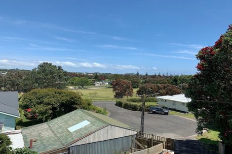 Photo of property in 11 North Street, Waitara, 4320