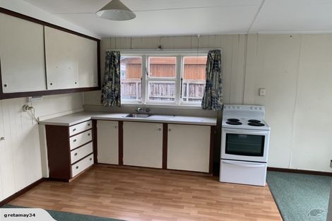 Photo of property in 294 Keyes Road, New Brighton, Christchurch, 8083