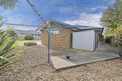 Photo of property in 16 Stanwood Grove, Darfield, 7510