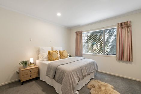 Photo of property in 16 Eastcott Grove, Churton Park, Wellington, 6037