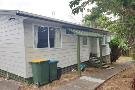 Photo of property in 21a Omapere Street, Whitby, Porirua, 5024