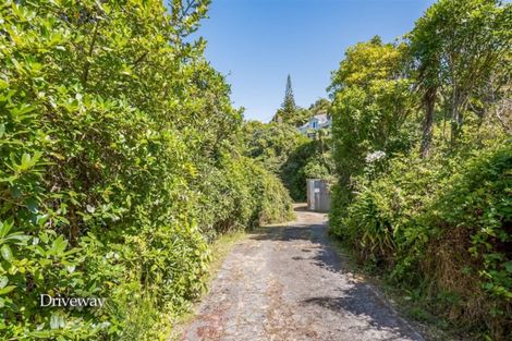 Photo of property in 46 Pekanga Road, Normandale, Lower Hutt, 5010