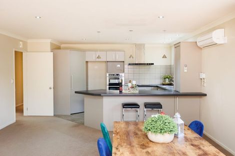 Photo of property in 204 Vogel Street, Roslyn, Palmerston North, 4414