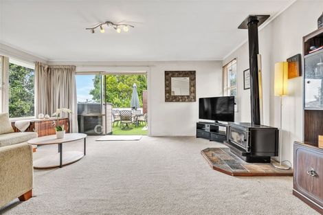 Photo of property in 40 Opal Avenue, Pakuranga, Auckland, 2010