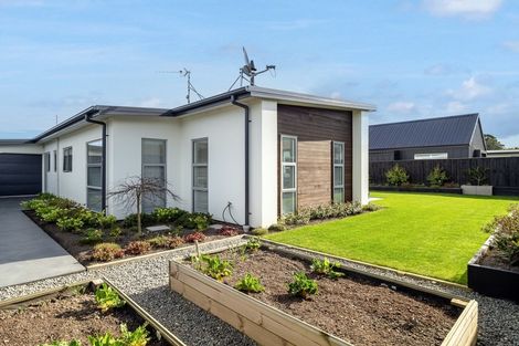 Photo of property in 6 Eleanor Lane, Casebrook, Christchurch, 8051