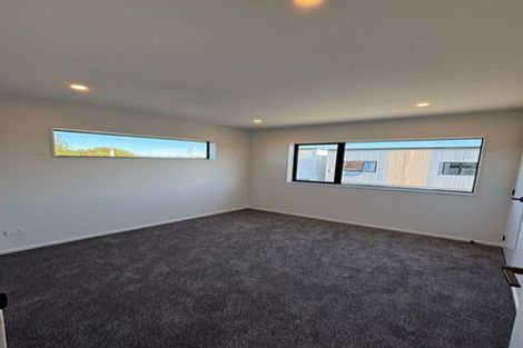 Photo of property in 13b Edgerton Road, Te Atatu Peninsula, Auckland, 0610