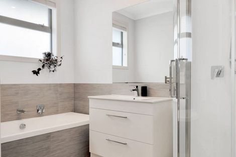 Photo of property in 14 Kanono Close, Papamoa Beach, Papamoa, 3118