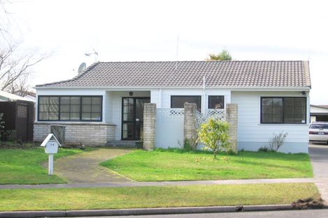 Photo of property in 39 Garland Drive, St Andrews, Hamilton, 3200