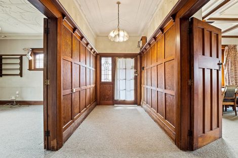 Photo of property in 141 South Road, Caversham, Dunedin, 9012