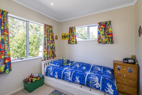 Photo of property in 15 Linwood Drive, Paraparaumu, 5032