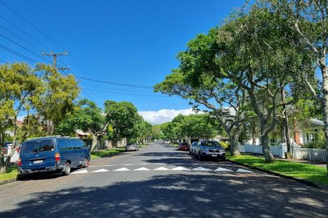 Photo of property in 47 Calgary Street, Mount Eden, Auckland, 1041