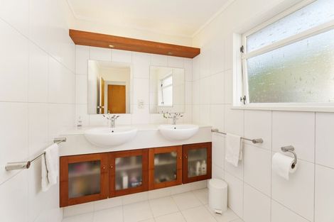 Photo of property in 109 Winara Avenue, Waikanae, 5036