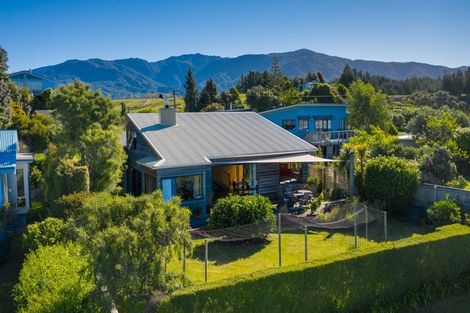 Photo of property in 266 Patons Rock Road, Patons Rock, Takaka, 7182