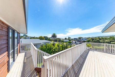 Photo of property in 8 Taipari Avenue, Raglan, 3225