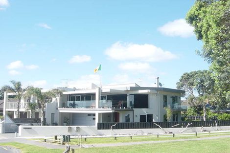 Photo of property in 1/1a The Esplanade, Eastern Beach, Auckland, 2012