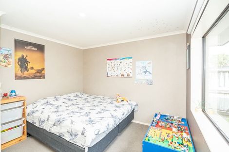 Photo of property in 16 Ravenscourt Place, Huntington, Hamilton, 3210