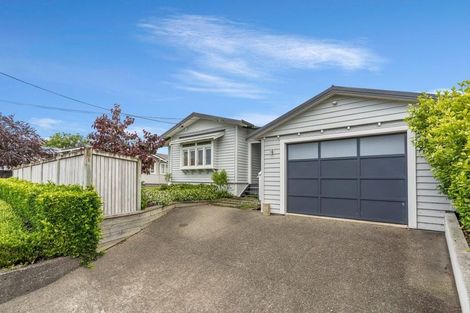 Photo of property in 136 Queen Street, Northcote Point, Auckland, 0627