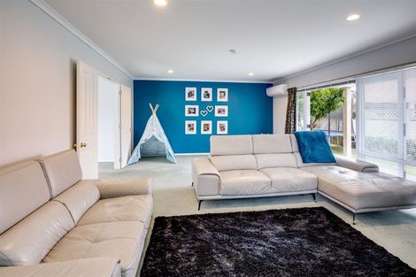 Photo of property in 525a Main North Road, Bay View, Napier, 4104