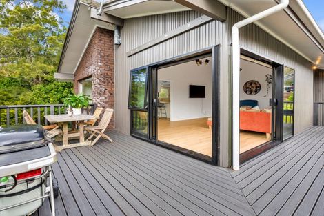 Photo of property in 21 Lastel Place, Shelly Park, Auckland, 2014