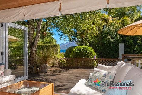 Photo of property in 9 Churchill Street, Kingston, Athol, 9793