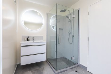 Photo of property in 271 Queenspark Drive, Parklands, Christchurch, 8083