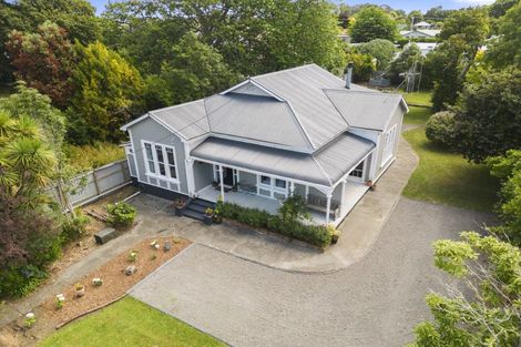 Photo of property in 54 Grey Street, Marton, 4710