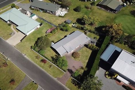 Photo of property in 2 Yasmin Lane, Kinloch, Taupo, 3377