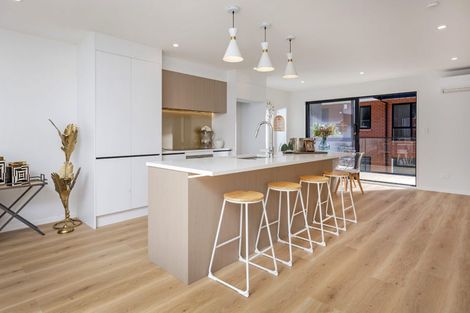 Photo of property in 26 Morton Avenue, Forrest Hill, Auckland, 0620