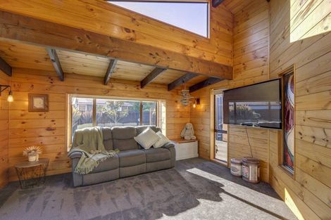 Photo of property in 26 Holland Drive, Kaiapoi, 7630