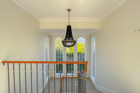 Photo of property in 15 Cambridge Terrace, Devonport, Auckland, 0624