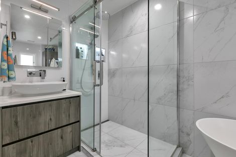 Photo of property in 20/34 Waiwera Place, Waiwera, Orewa, 0994